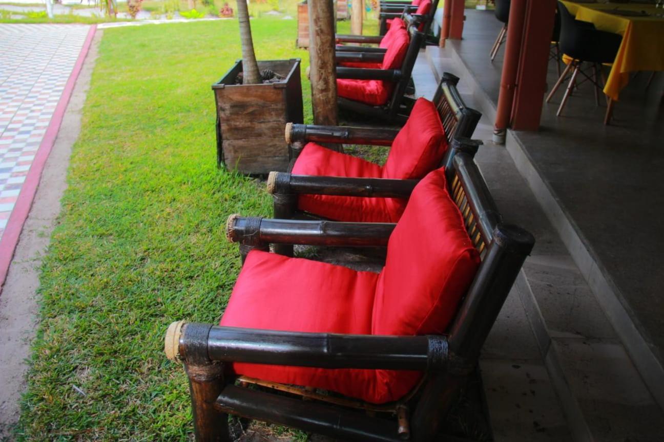 The Sanctuary Lodge Foulpointe 외부 사진